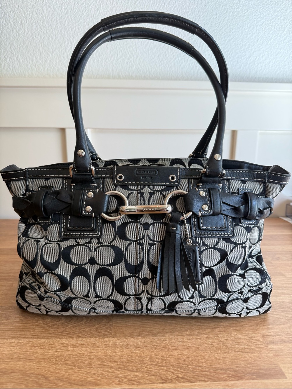 Coach Hamptons Carryall Bag F15665 2010s Black Grey Monogram Satchel Tote
